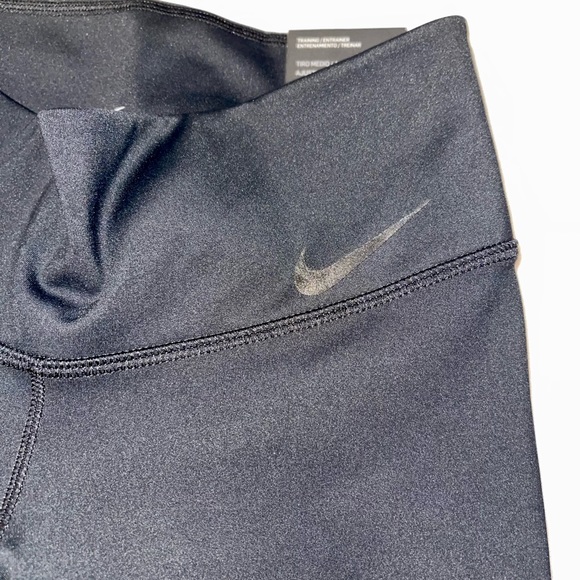 NWT Nike Luxe Pocket Tights Last Chance!  Make Offers! - Picture 6 of 14